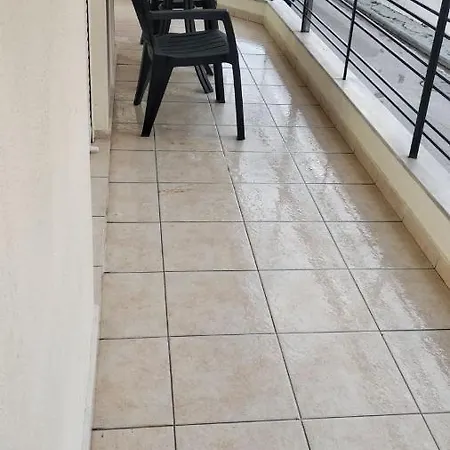 Luxury House Mpourou *